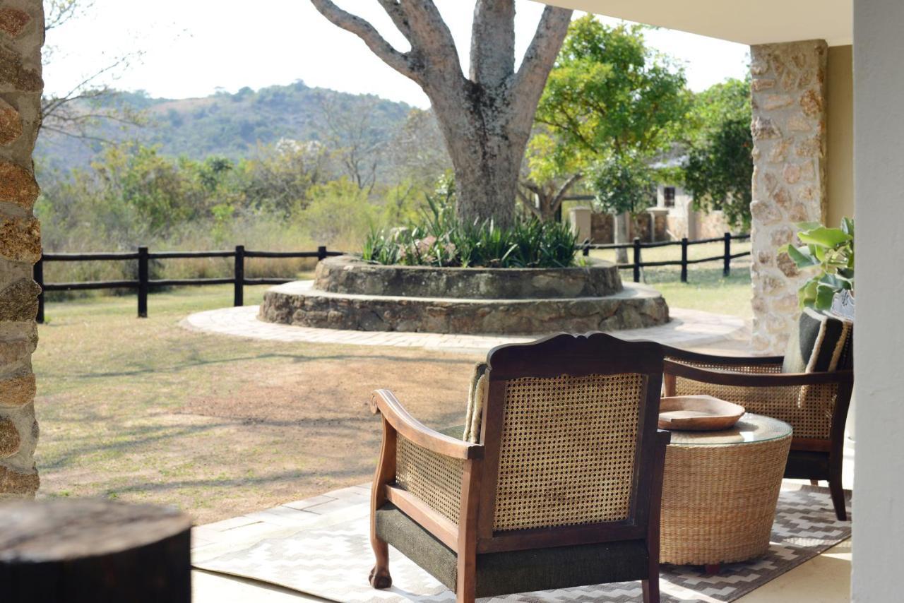 Villa Tomjachu Bush Retreat à Mbombela Extérieur photo